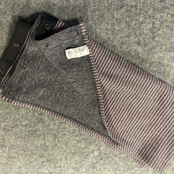 Lululemon Athletica Pink and Gray Striped Vinyasa Wrap Scarf - Picture 6 of 7